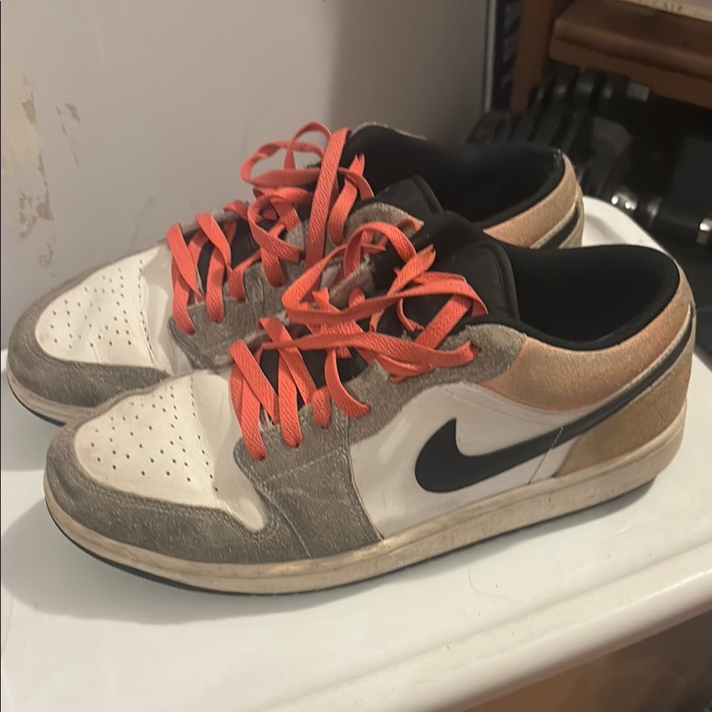 Jordan 1 Low Flight Club size 11